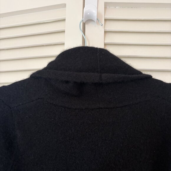 Ann Taylor women's Shawl Collar Wrap Sweater large black 100% cashmere - Picture 5 of 8